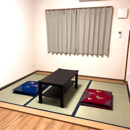 Отель Mikawa House Osaka Castle Экстерьер фото